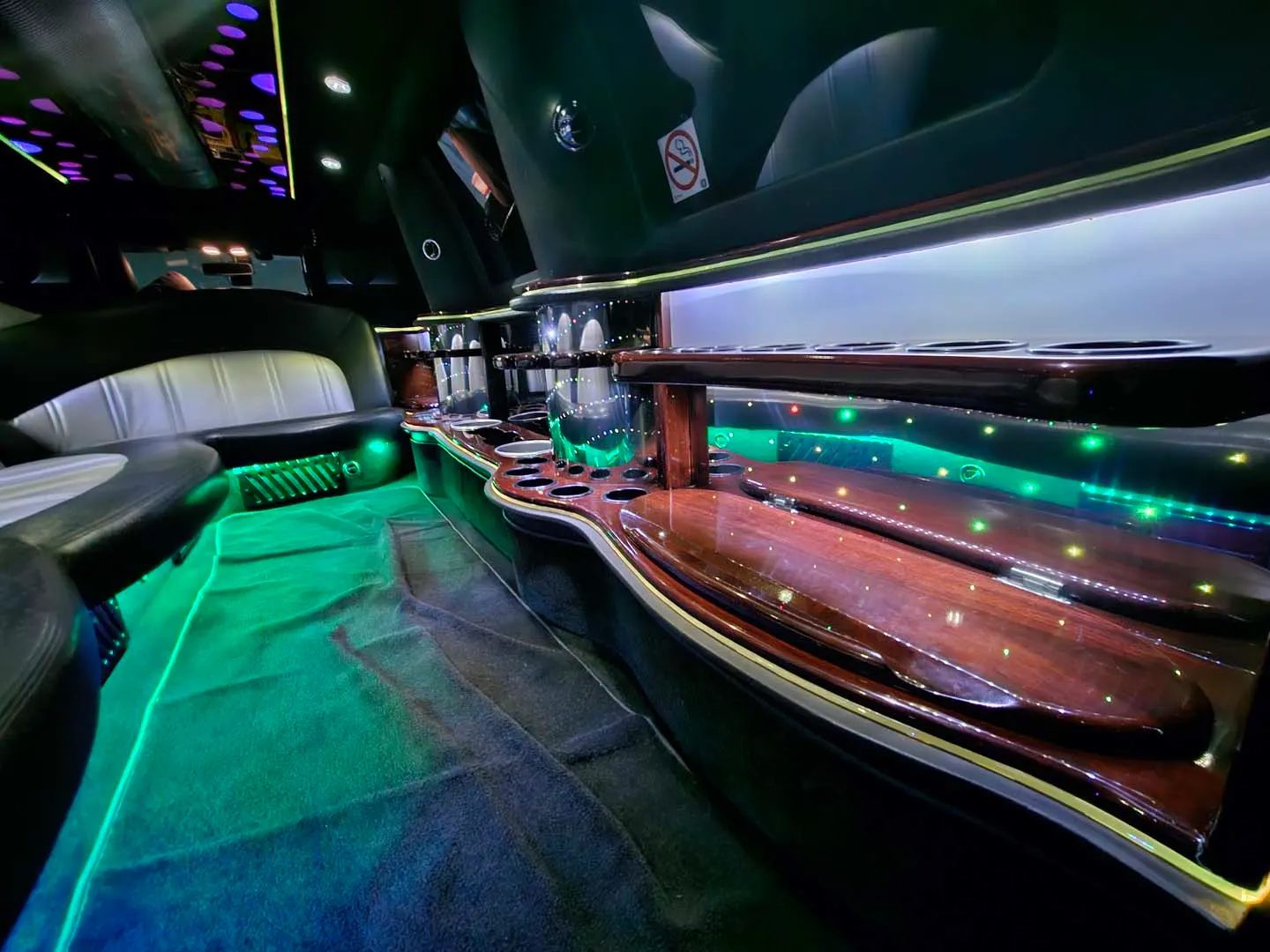 How Much Does a Toronto Wedding Limo Cost?